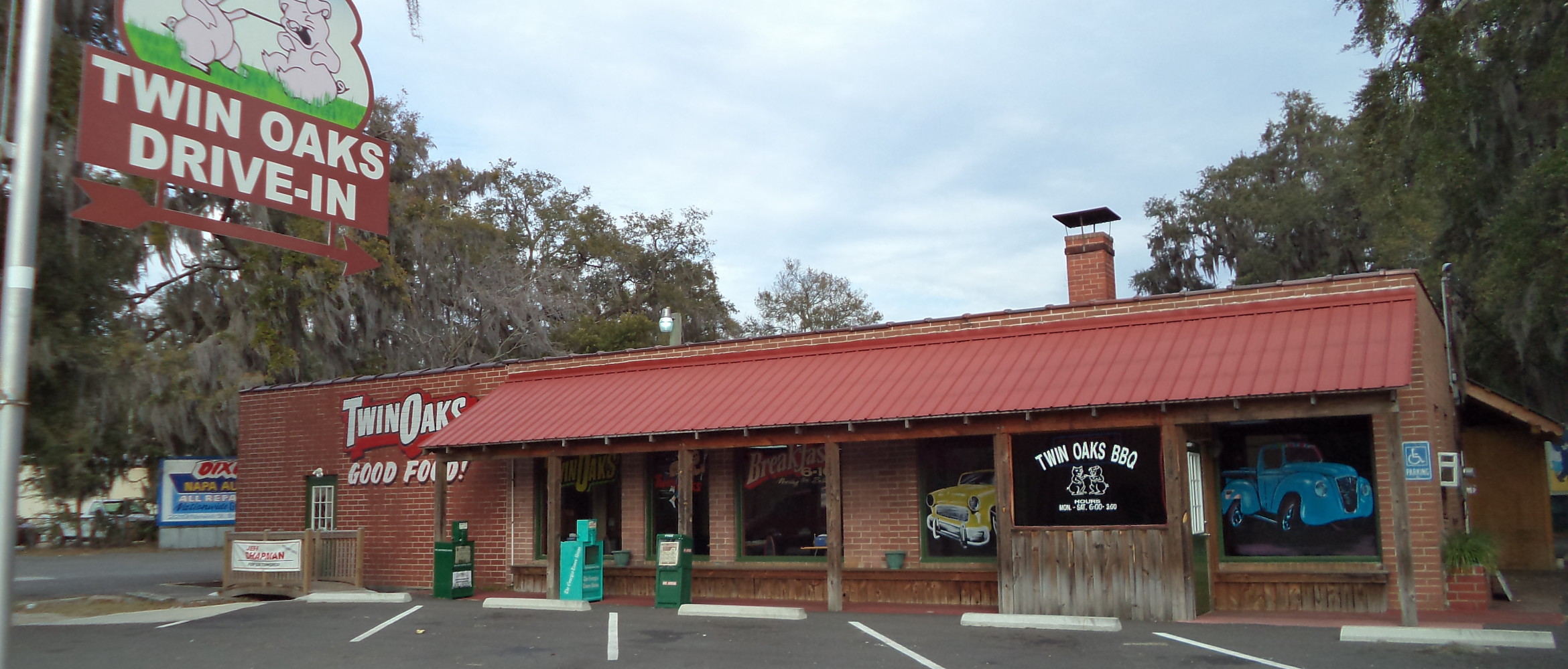 Twin Oaks BBQ – Southern BBQ at its finest since 1943